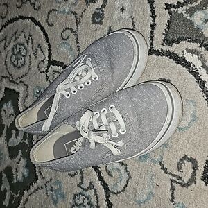 Grey Vans Woman’s sz 5.5 or Men’s sz 4.0